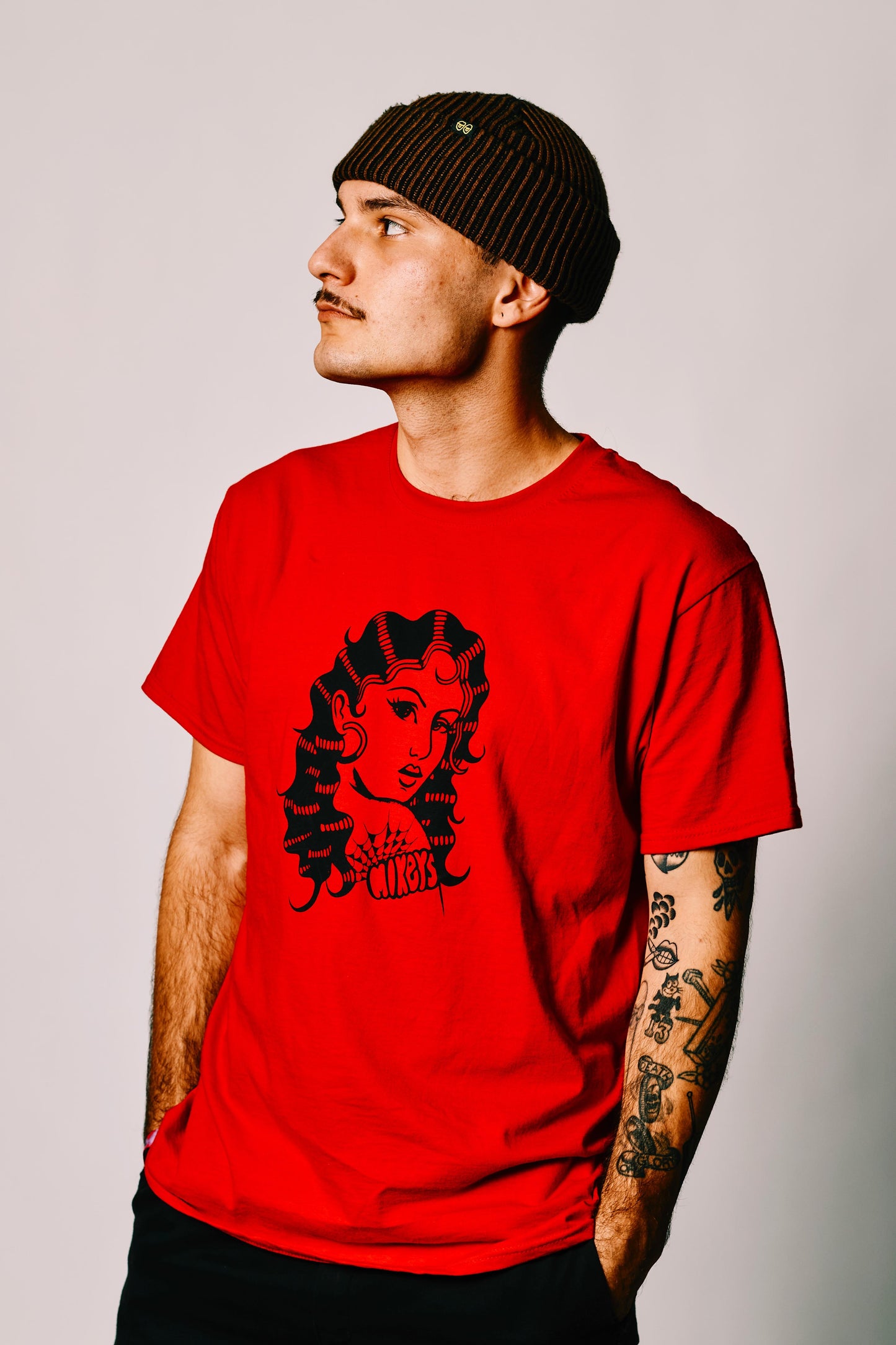 Mikeys x Studio Pantaloni T-shirt