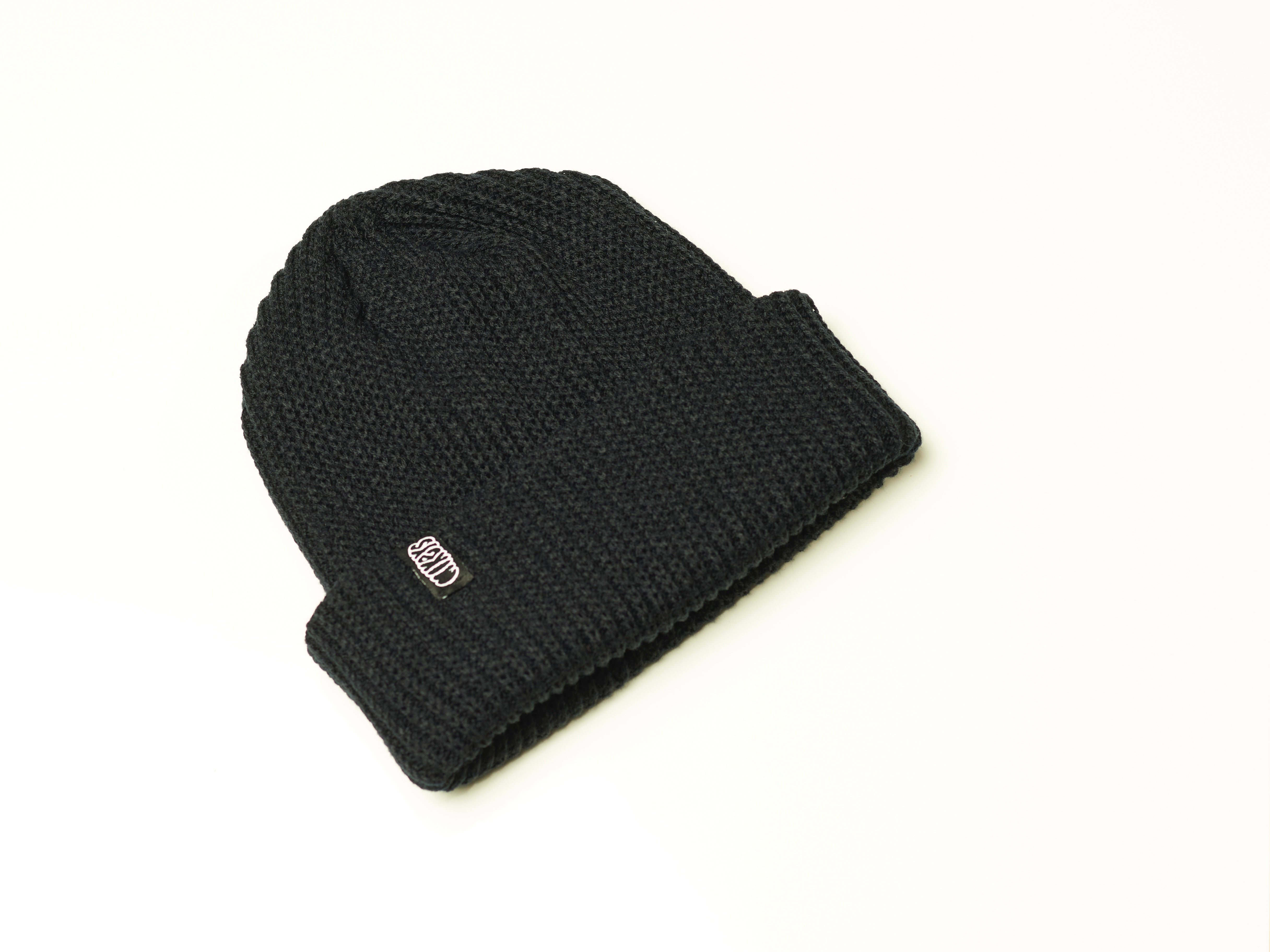 Mikeys beanie black – MIKEYS